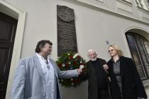 Historicky první pamětní deska J. A. Komenského v Praze