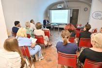 konference Dítě v časech nouze a naděje. Překonávání válečných útrap, epidemií a sociálních, psychických i tělesných handicapů dětí a mládeže