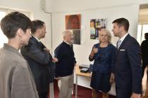 Slavnostní prezentace se zúčastnili i hosté z Velvyslanectví státu Izrael v ČR a z MŠMT. Zleva Petra Mohylová, vedoucí Oddělení pro styk s veřejností Velvyslanectví státu Izrael; Eran Shmuel Yuvan, zástupce vedoucího diplomatické mise státu Izrael; Ing. T. Zelený, předseda Správní rady NF PP a OF; PhDr. M. Pánková, ředitelka NPMK a Ing. Pavel Křeček, ředitel Odboru finančního řízení kapitoly MŠMT.